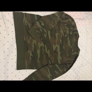 American Eagle Outfitters Sweaters - American Eagle camo sweatshirt American Eagle Outfitters Sweaters - American Eagle camo sweatshirt